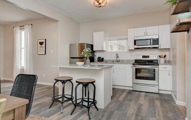 Kitchen (2)