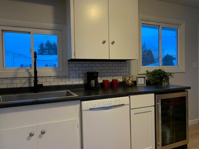 17 Osborn St, Lisbon, ME 04250 - photo 7