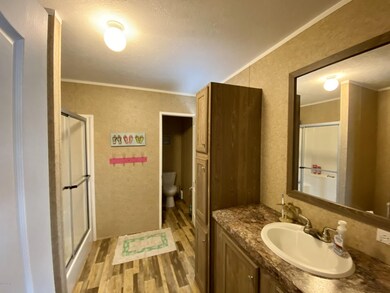 7105 Bath Master