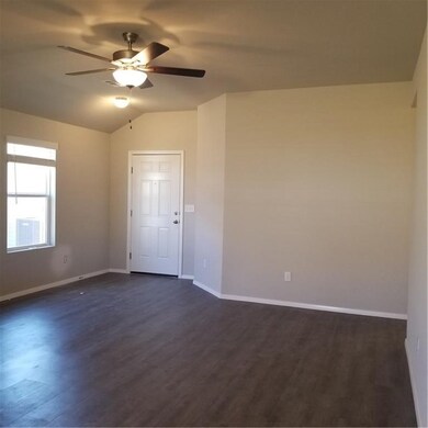 970 E Sparrow Cir, Fayetteville, AR 72701 - photo 3