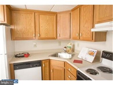 201 Jay St unit G86, Pottstown, PA 19464 - photo 6