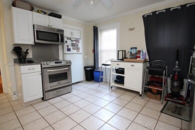 8 Abbott St, Salem, MA 01970 - photo 2