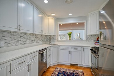 89 Highbank Rd, Franklin, MA 02038 - photo 3