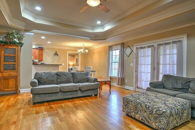 278 Anderson St-7