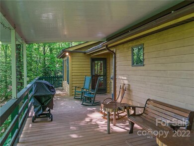 496 W Ridge Dr, Burnsville, NC 28714 - photo 4