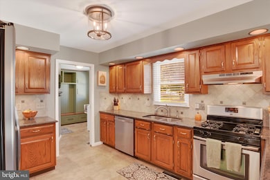 6 Matthew Ct, Carlisle, PA 17015 - photo 3