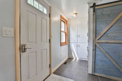 39 Border St, Amherst, NH 03031 - photo 6