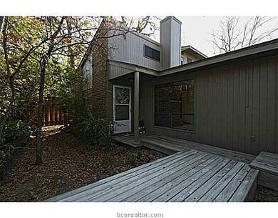 1301 Angelina Ct, College Station, TX 77840 - photo 5