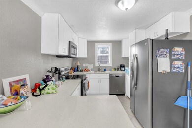 4809 Mcewen St, Houston, TX 77009 - photo 5