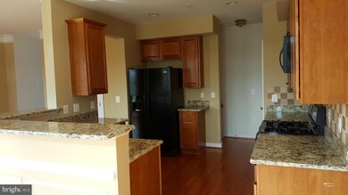 2414 Curie Ct unit 39, Herndon, VA 20171 - photo 7