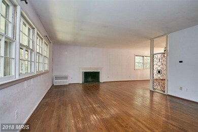 6310 Beachway Dr, Falls Church, VA 22044 - photo 6