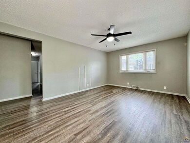 4006 SW Shunga Dr, Topeka, KS 66614 - photo 2