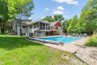 1109 Lakeview Ave, Alexandria, MN 56308 - photo 2