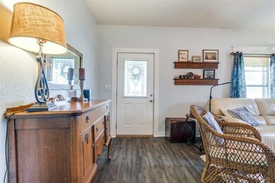 411 W Ash St, Celina, TX 75009 - photo 4