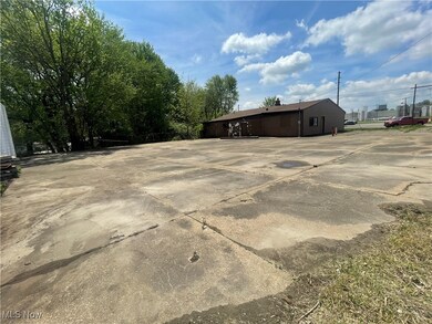 0 Navarre Rd SW unit 5093073, Canton, OH 44706 - photo 3