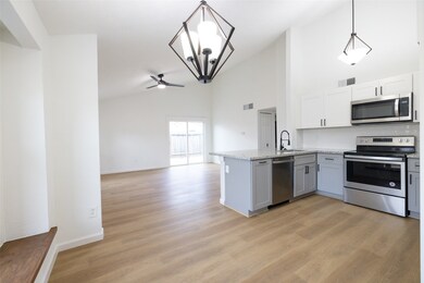 24215 Running Iron Dr, Hockley, TX 77447 - photo 5