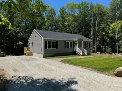 4 Long St, Limerick, ME 04048 - photo 2