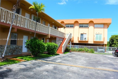 1154 W 35th St unit 221, Hialeah, FL 33012 - photo 7