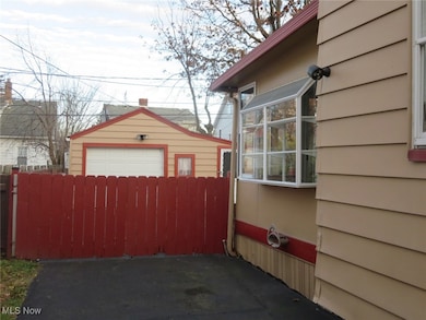 4905 E 108th St, Cleveland, OH 44125 - photo 3