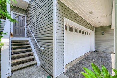 23120 SE Black Nugget Rd unit D1, Issaquah, WA 98029 - photo 3