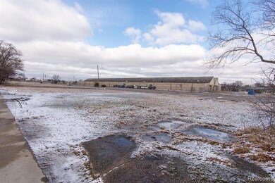 8511 Lonyo St, Dearborn, MI 48126 - photo 6