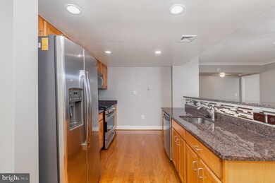 414 Water St unit 1615, Baltimore, MD 21202 - photo 5