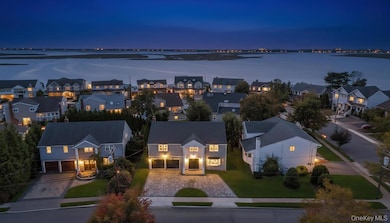 94 Jeffery Ln, Oceanside, NY 11572 - photo 3