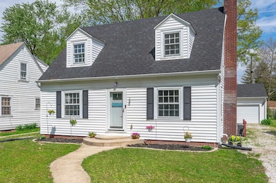 155 N Franklin Rd, Indianapolis, IN 46219 - photo 2