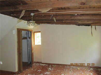 Upstairs bedroom 2