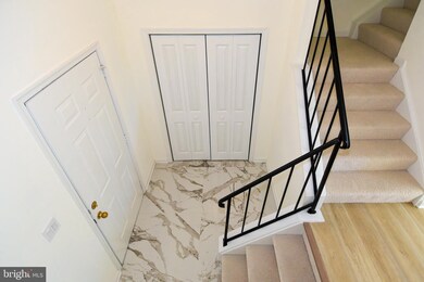 1907 Bronzegate Blvd, Silver Spring, MD 20904 - photo 5