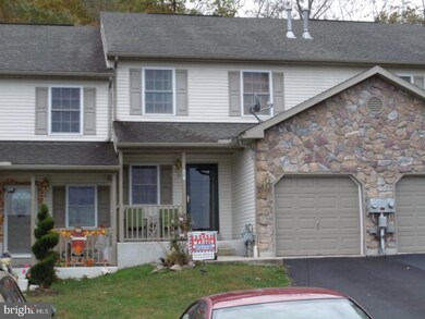 122 Mcknight St, Gordon, PA 17936 - photo 2