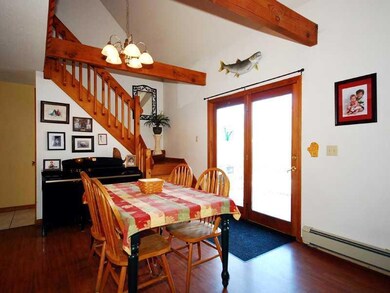 Dining Room. Dining Area