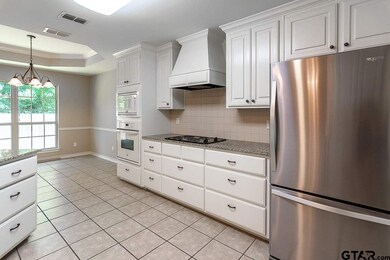 421 421 W Cumberland Rd unit 203, Tyler, TX 75703 - photo 3