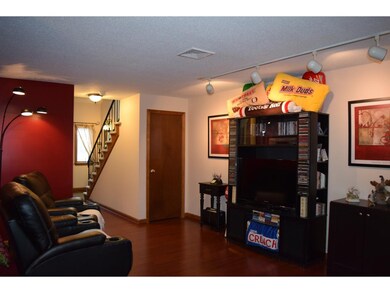 237 Stonebridge Dr unit 237, Nashua, NH 03063 - photo 4