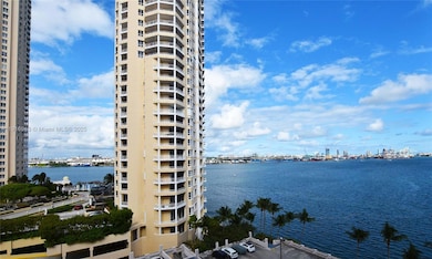 Brickell Key Two Condo unit 1120, Miami, FL 33131 - photo 6