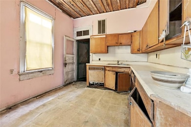 2208 10 General Taylor St, New Orleans, LA 70115 - photo 7