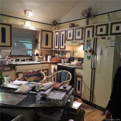 383 Leisure Ln unit 43, Burnsville, NC 28714 - photo 6