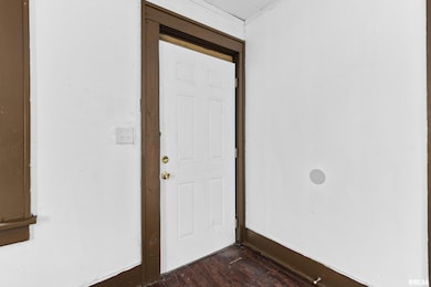 2316 N Sheridan Rd, Peoria, IL 61604 - photo 5