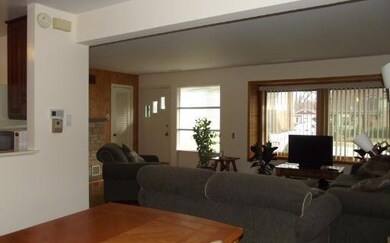 18426 Clyde Rd, Homewood, IL 60430 - photo 7