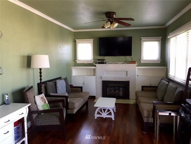 unlisted-address, Everett, WA 98201 - photo 4