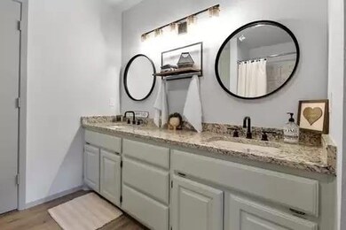 113 Oakridge Dr, Weatherford, TX 76086 - photo 3