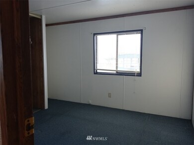 2500 State Highway 28 S unit 47, East Wenatchee, WA 98802 - photo 3