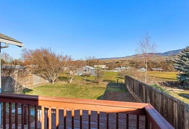 185 E Nevada St, Ashland, OR 97520