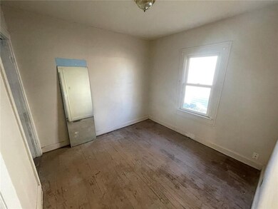 1937 N Parker Ave, Indianapolis, IN 46218 - photo 4