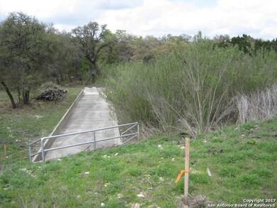 8219 San Fidel Way, Cross Mountain, TX 78255 - photo 2