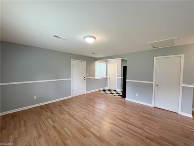 2304 Madre Place, Greensboro, NC 27406 - photo 4