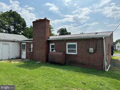 112 Glider Dr, Middle River, MD 21220 - photo 4