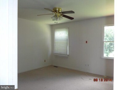 238 Thames Dr, Frederick, MD 21702 - photo 7