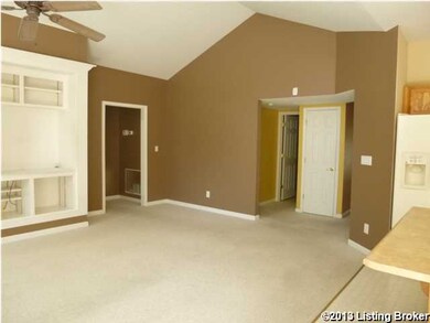 8500 Missionary Ct, Louisville, KY 40291 - photo 4