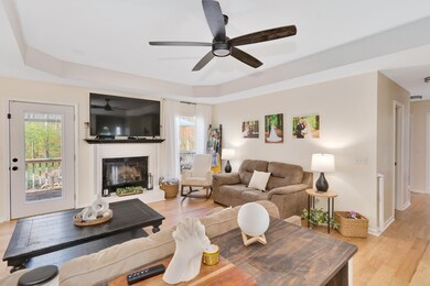 2422 W Wind Dr, Soddy-Daisy, TN 37379 - photo 5